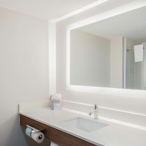 Standard Room Two Queen Beds